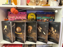 Încarcă imaginea în vizualizatorul Galerie, Taboo billionaires- Hanna Lee - editia printed edges- precomanda cu livrare in 7-10 zile