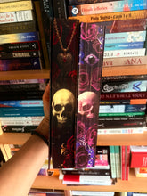 Încarcă imaginea în vizualizatorul Galerie, Wicked games - Kaylie Smith