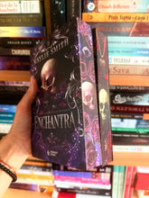 Încarcă imaginea în vizualizatorul Galerie, Wicked games - Kaylie Smith