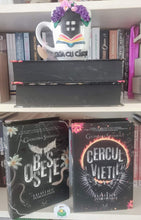 Încarcă imaginea în vizualizatorul Galerie, Iubire periculoasa - Obsesie & Cercul vietii  - Georgiana Stefanescu - editie de colectie - cartonata