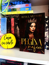 Încarcă imaginea în vizualizatorul Galerie, Regina Mafiei- Reya L Vettori-printed edges