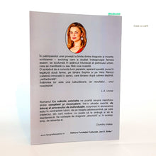 Încarcă imaginea în vizualizatorul Galerie, CU MAINILE CELEILALTE - Raluca Pavel