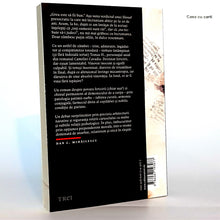 Încarcă imaginea în vizualizatorul Galerie, VINA - Camelia Cavadia