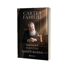 Încarcă imaginea în vizualizatorul Galerie, Cartea familiei - Parintele Vasile Ioana