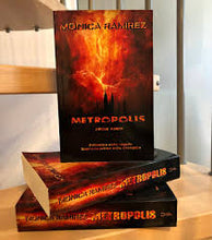 Încarcă imaginea în vizualizatorul Galerie, Metropolis - Monica Ramirez